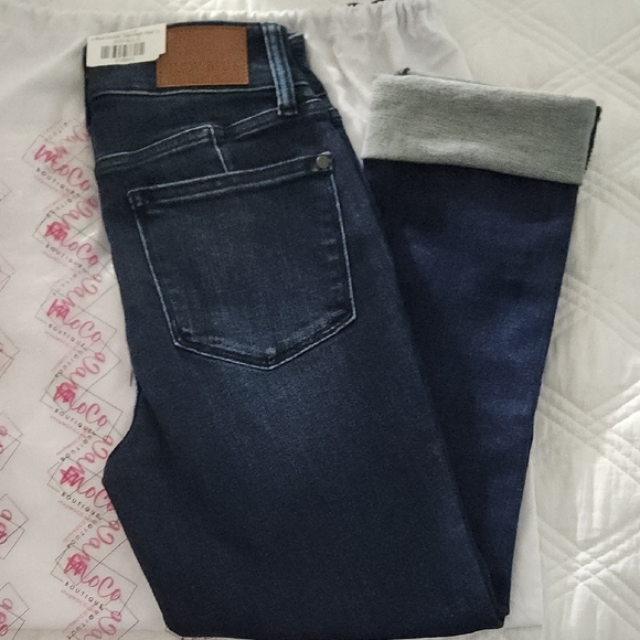 Judy Blue Deep Indigo Jeans - Picture 1 of 6